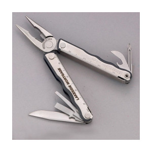Leatherman Kick